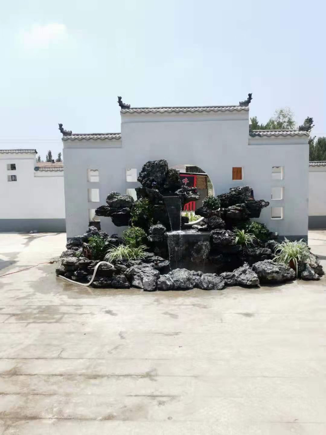 假山