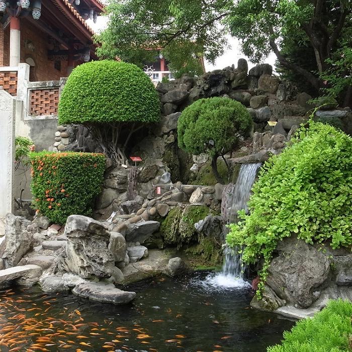 假山