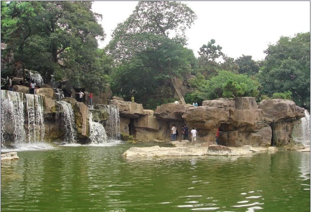 水泥雕塑